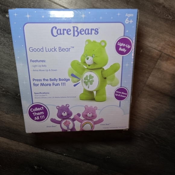 Care Bears‎ Light-Up Belly: (2023) GOOD LUCK BEAR 8" Figure! Arms… - Picture 5 of 7